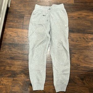 Nike gray sweatpants joggers. Size medium.
